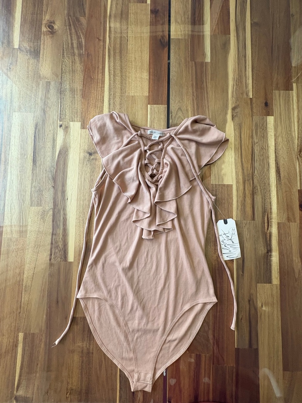 NWT Sz M Ruffle V-Neck Lace-Up Bodysuit in Dusty Rose Lightweight